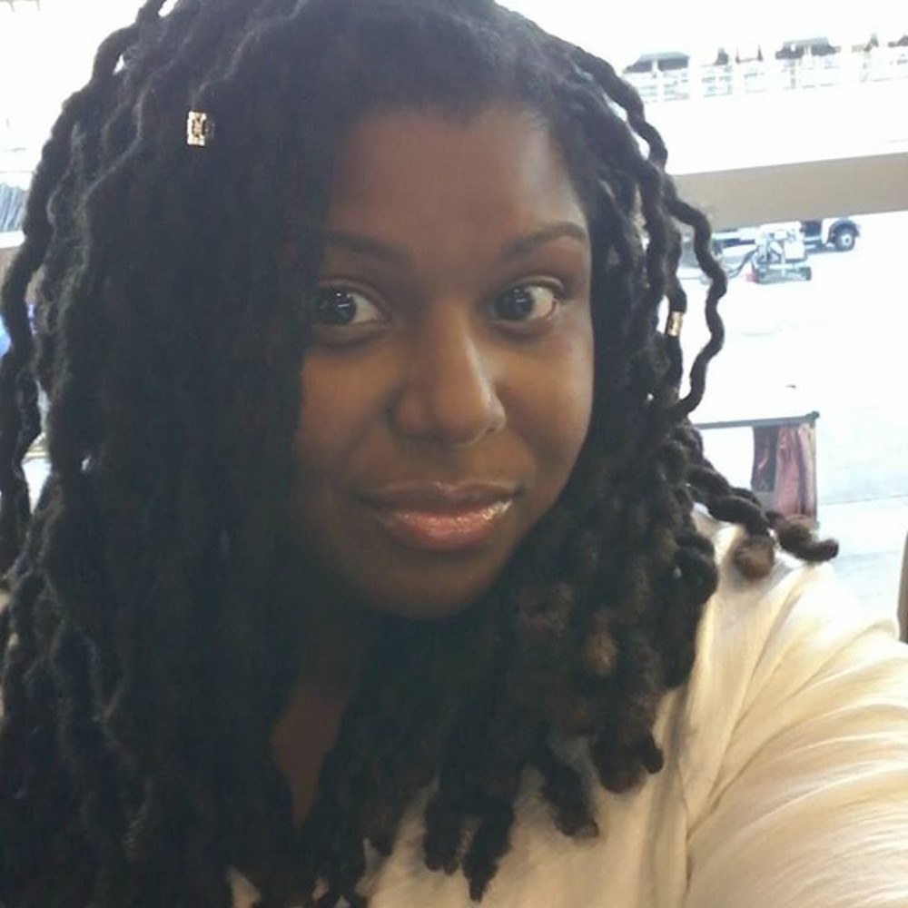 Meet your Posher, Antoinette